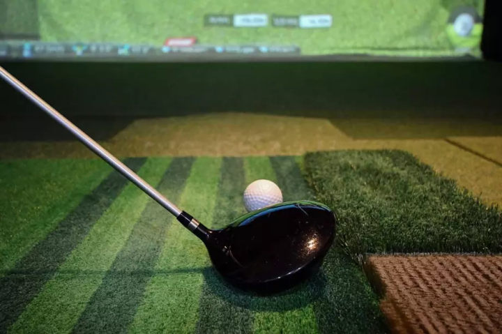 Indoor Golf Simulator